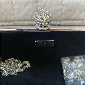 🍀Cache’ Black Sequin Clutch